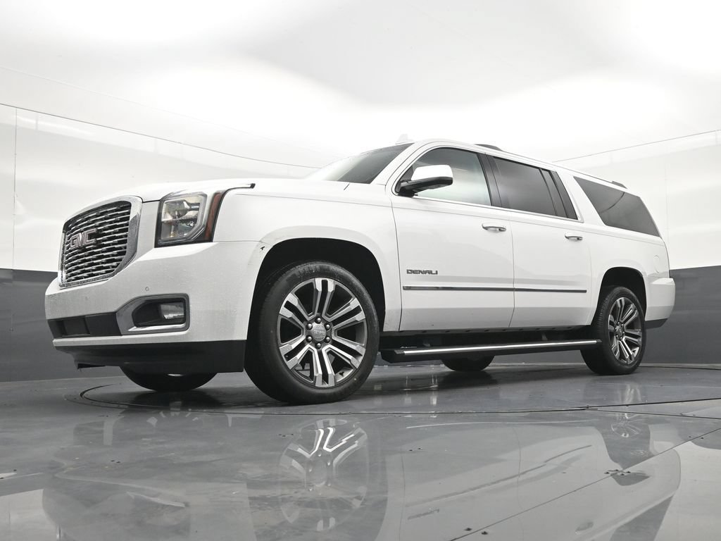Used 2020 GMC Yukon XL Denali w/ Denali Ultimate Package RWD image 24