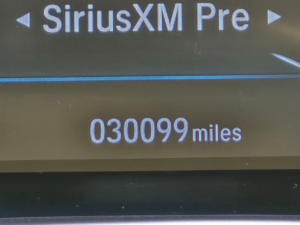 Used 2022 Honda CR-V Touring image 16