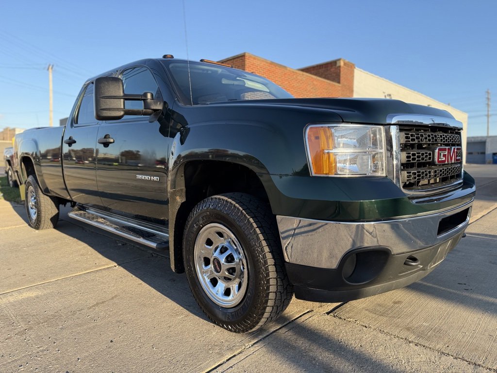 Used 2013 GMC Sierra 3500 W/T w/ Snow Plow Prep Package image 4