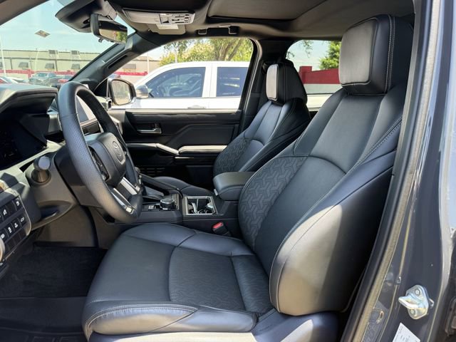 Used 2024 Toyota Tacoma Limited AWD/4WD image 29
