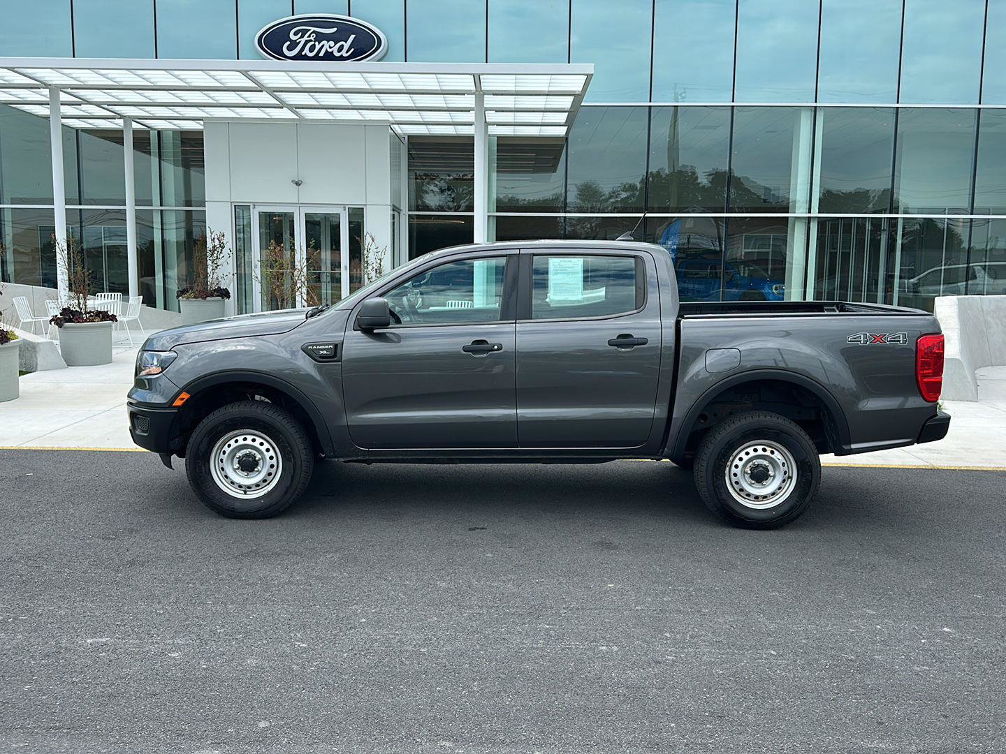 Used 2020 Ford Ranger XL w/ Equipment Group 101A Mid AWD/4WD image 8