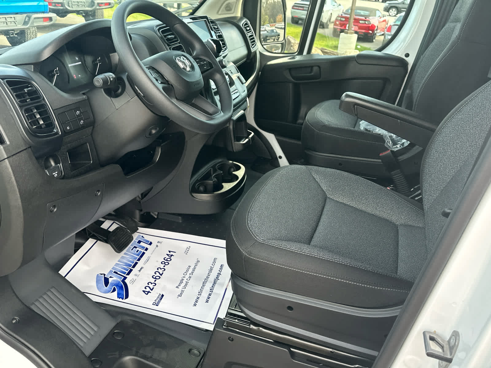 New 2024 RAM ProMaster 2500 w/ Safety Group FWD image 16