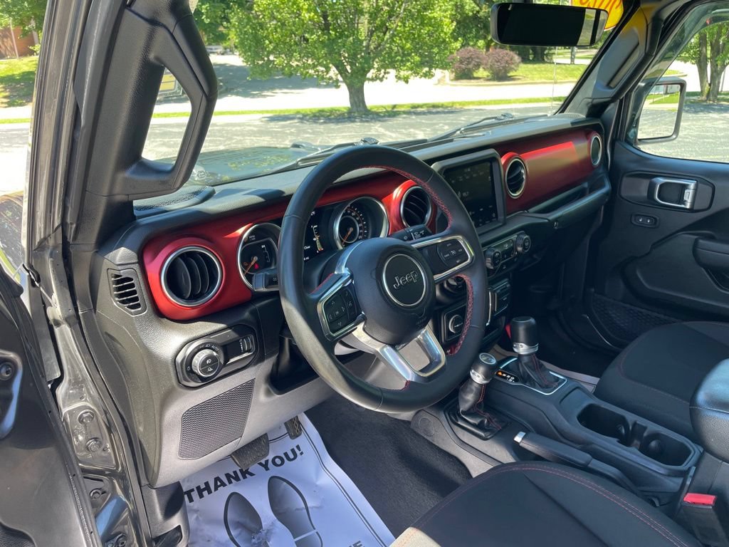 Used 2023 Jeep Gladiator Rubicon w/ LED Lighting Group AWD/4WD image 12
