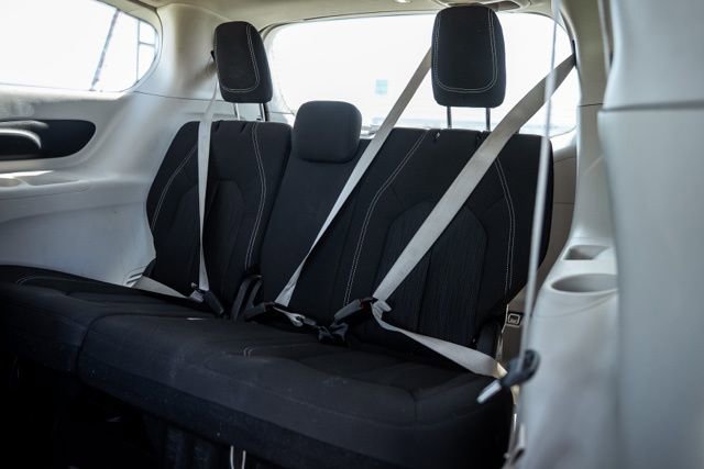 Used 2023 Chrysler Voyager LX FWD image 31