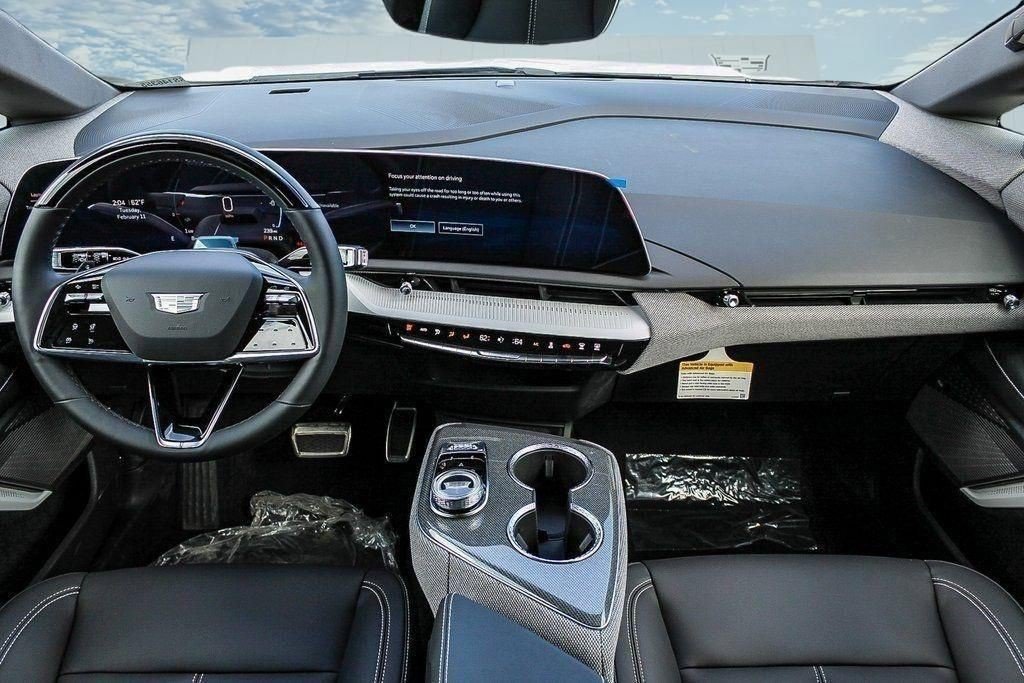 Certified 2025 Cadillac Optiq Sport 1 AWD/4WD image 14
