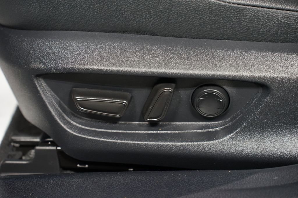 Certified 2025 Toyota Camry XSE w/ Premium Plus Package image 36