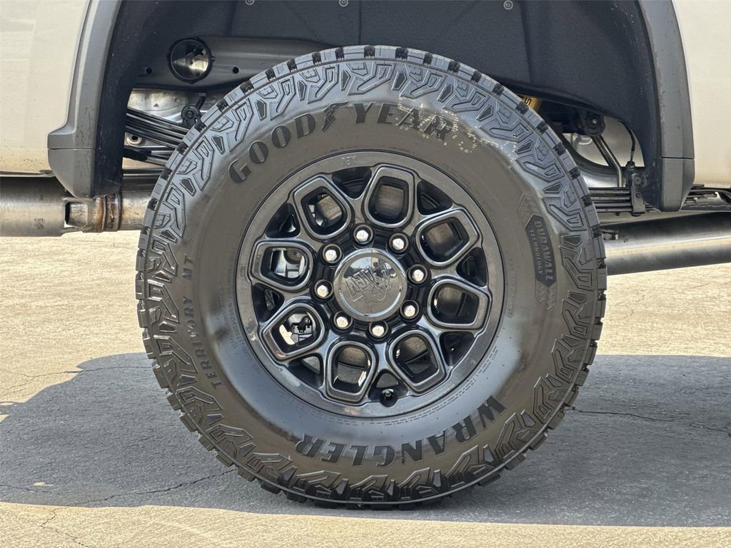 New 2026 Chevrolet Silverado 2500 ZR2 w/ ZR2 Bison Edition AWD/4WD image 36