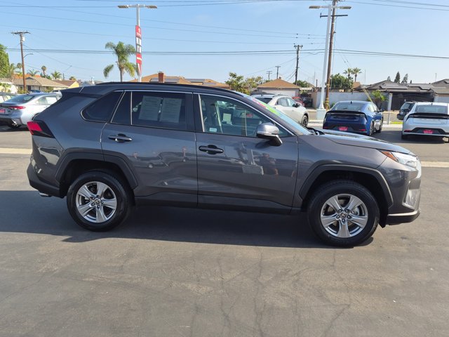 Used 2025 Toyota RAV4 XLE FWD image 4