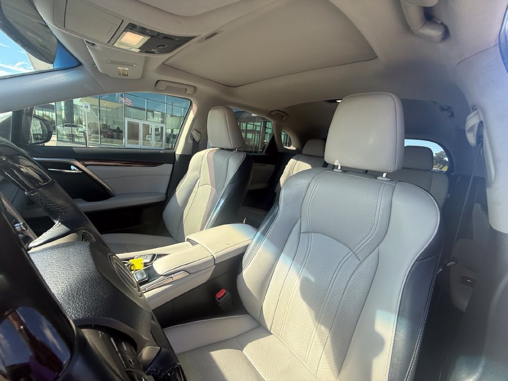 Used 2017 Lexus RX 350 FWD w/ Premium Package image 12