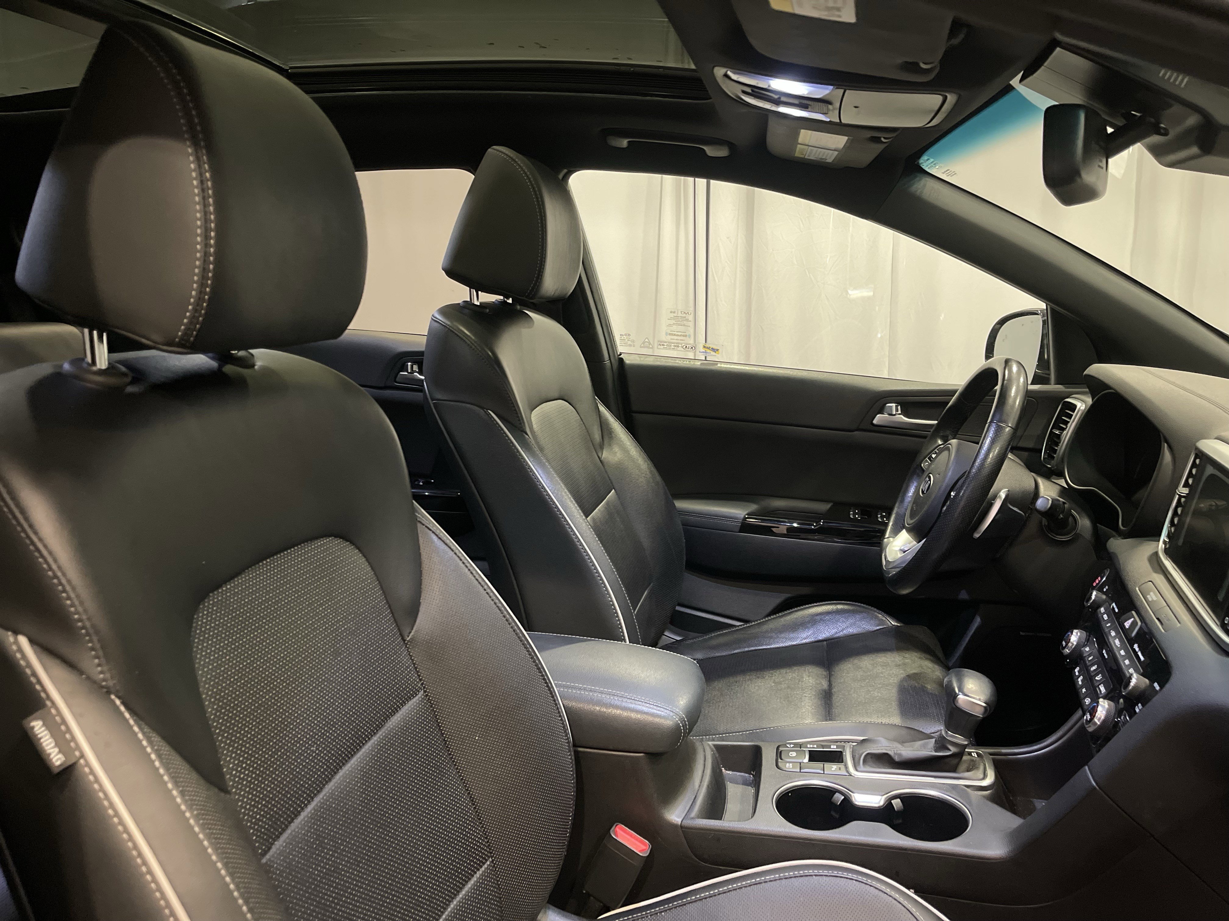 Used 2020 Kia Sportage SX image 15