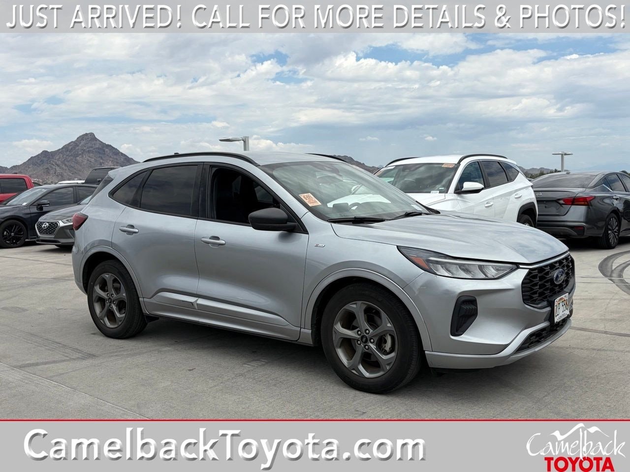 Used 2023 Ford Escape ST-Line FWD image 1