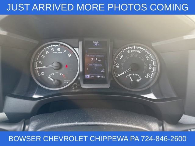 Used 2016 Toyota Tacoma TRD Off-Road w/ Towing Package image 12