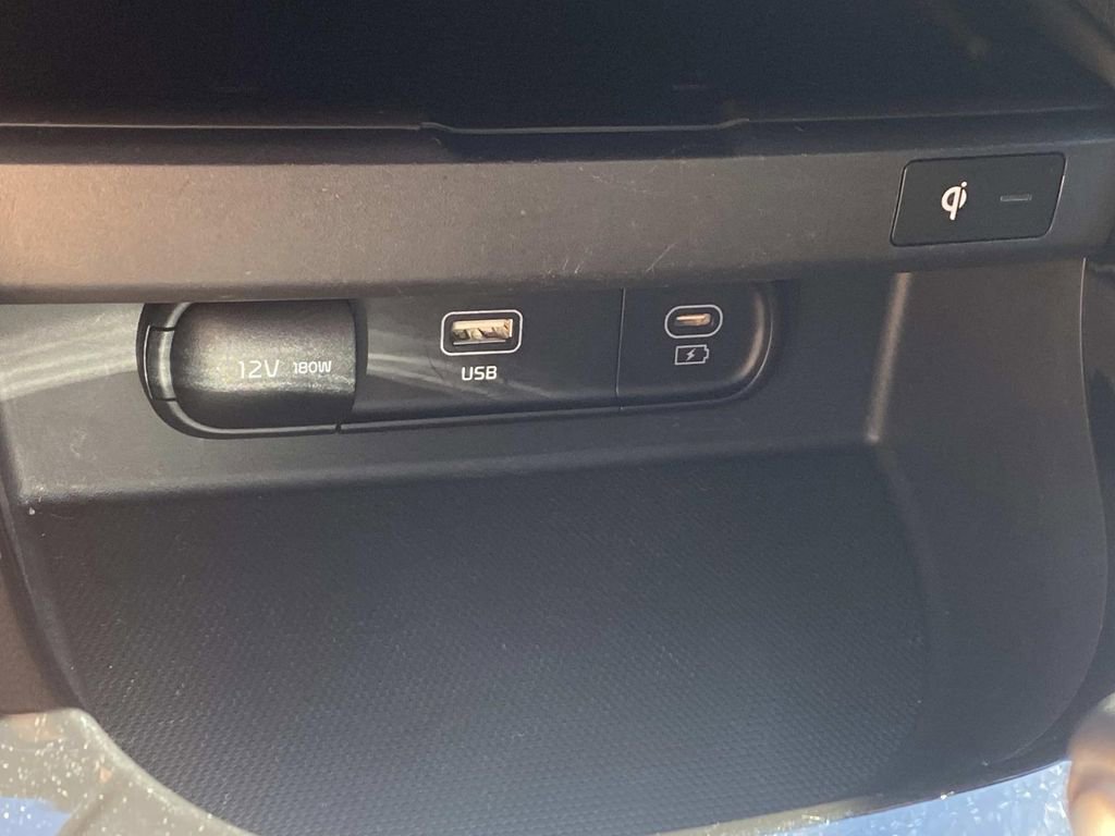 Used 2024 Kia Seltos SX w/ SX Sunroof Package image 24