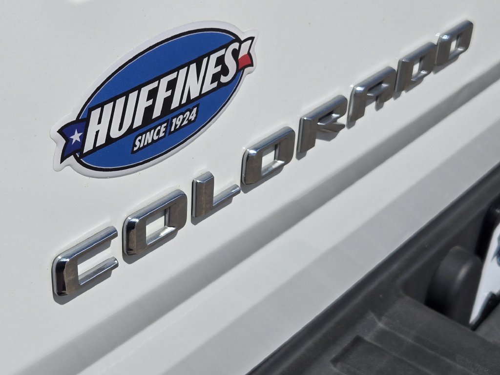 Used 2022 Chevrolet Colorado LT w/ Fleet Safety Package RWD image 10