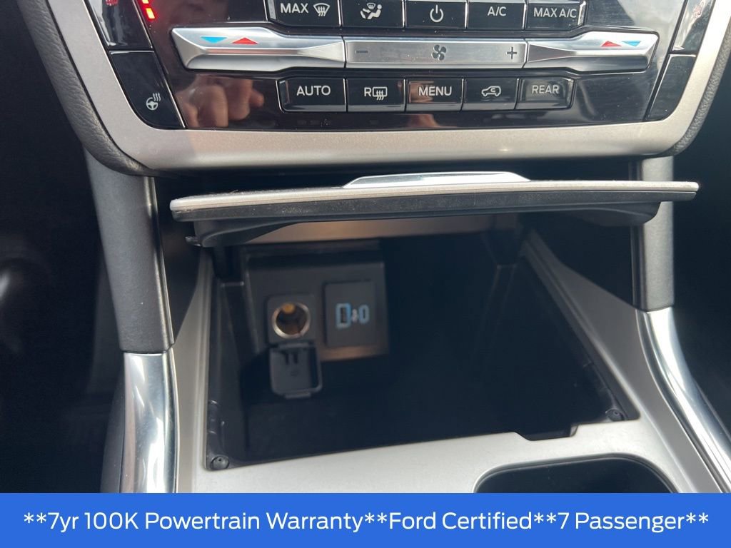 Used 2022 Ford Explorer XLT w/ Equipment Group 202A image 23