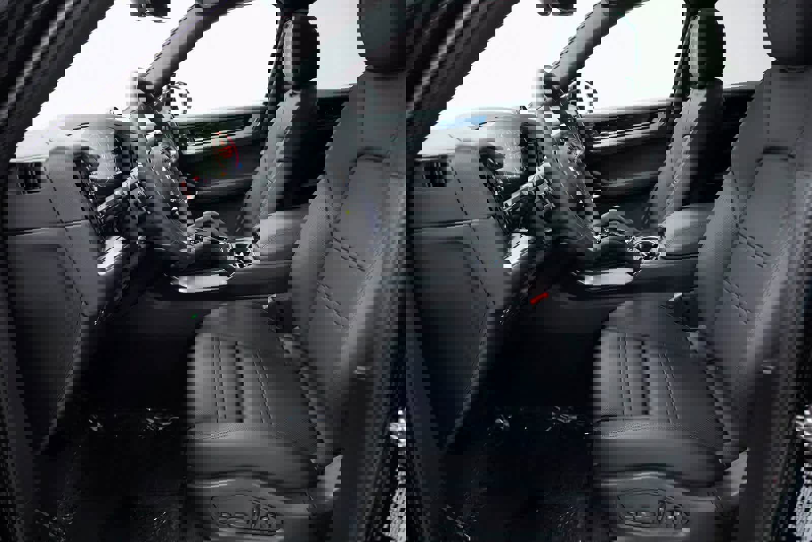 Certified 2025 Porsche Cayenne Coupe image 16