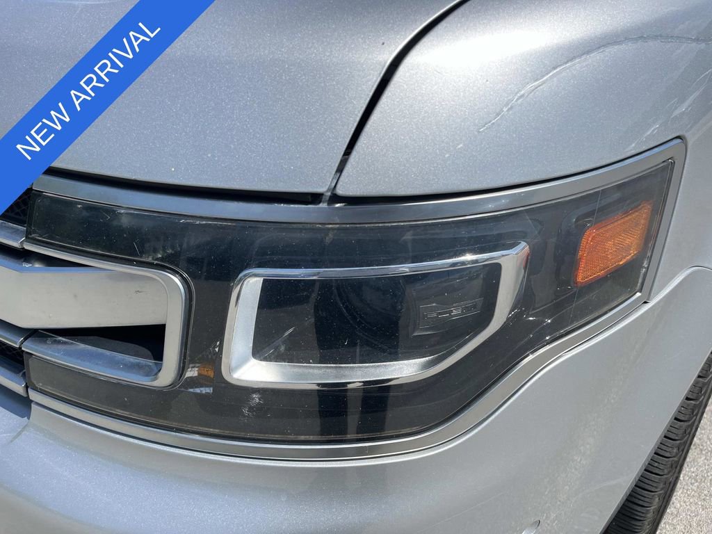 Used 2018 Ford Flex Limited w/ Equipment Group 303A AWD/4WD image 9
