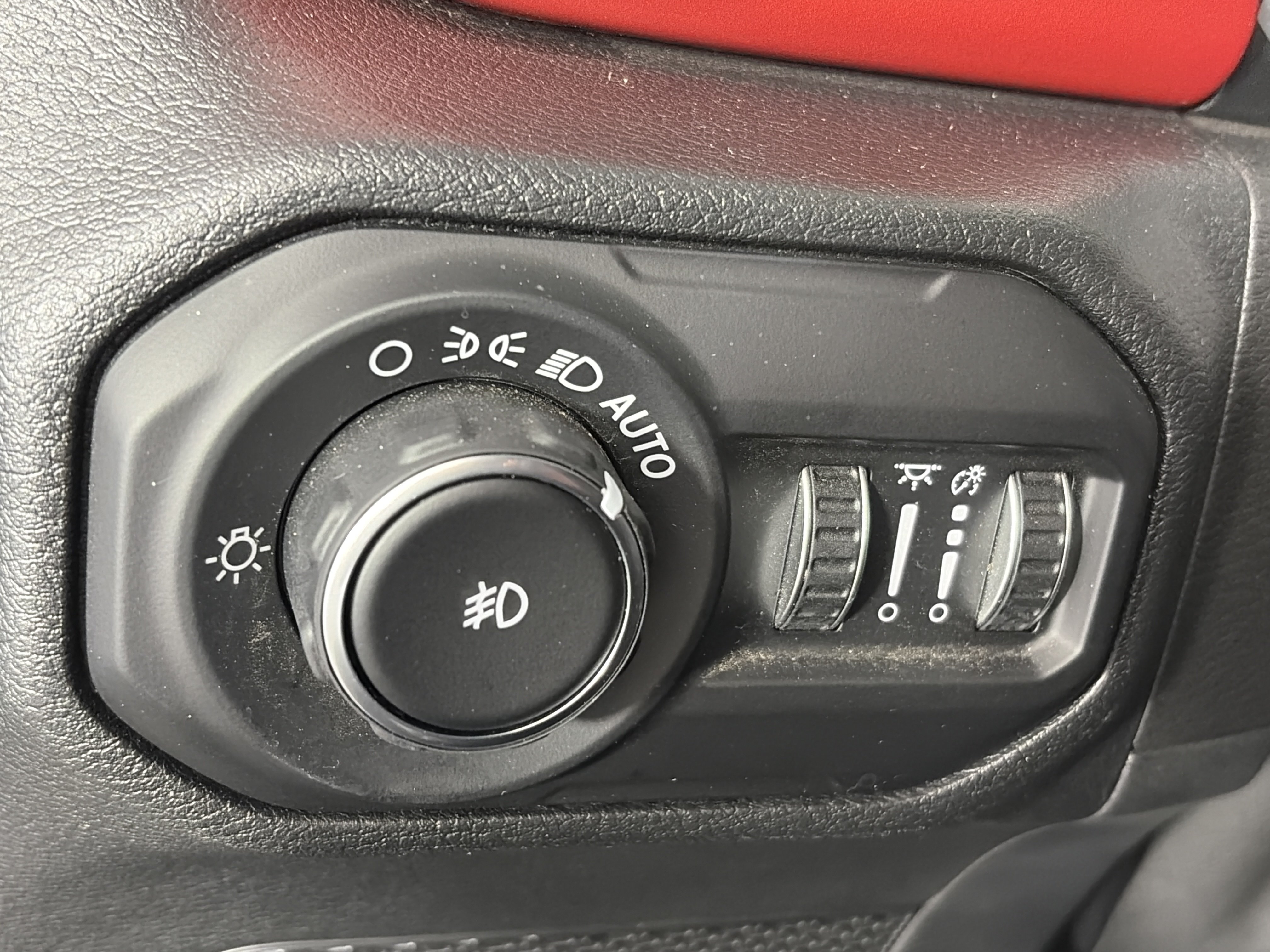 Used 2020 Jeep Wrangler Rubicon AWD/4WD image 31