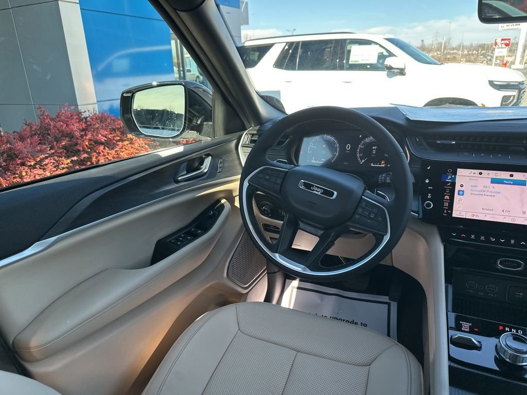 New 2026 Jeep Grand Cherokee Limited image 14
