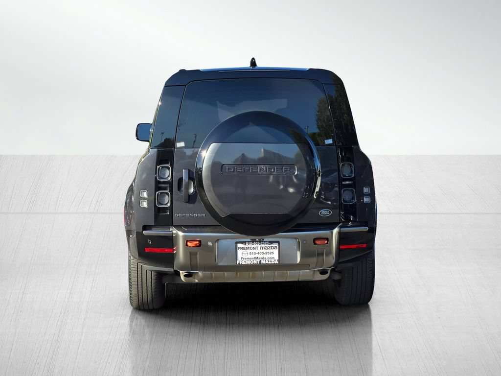 Used 2023 Land Rover Defender 130 X AWD/4WD image 5