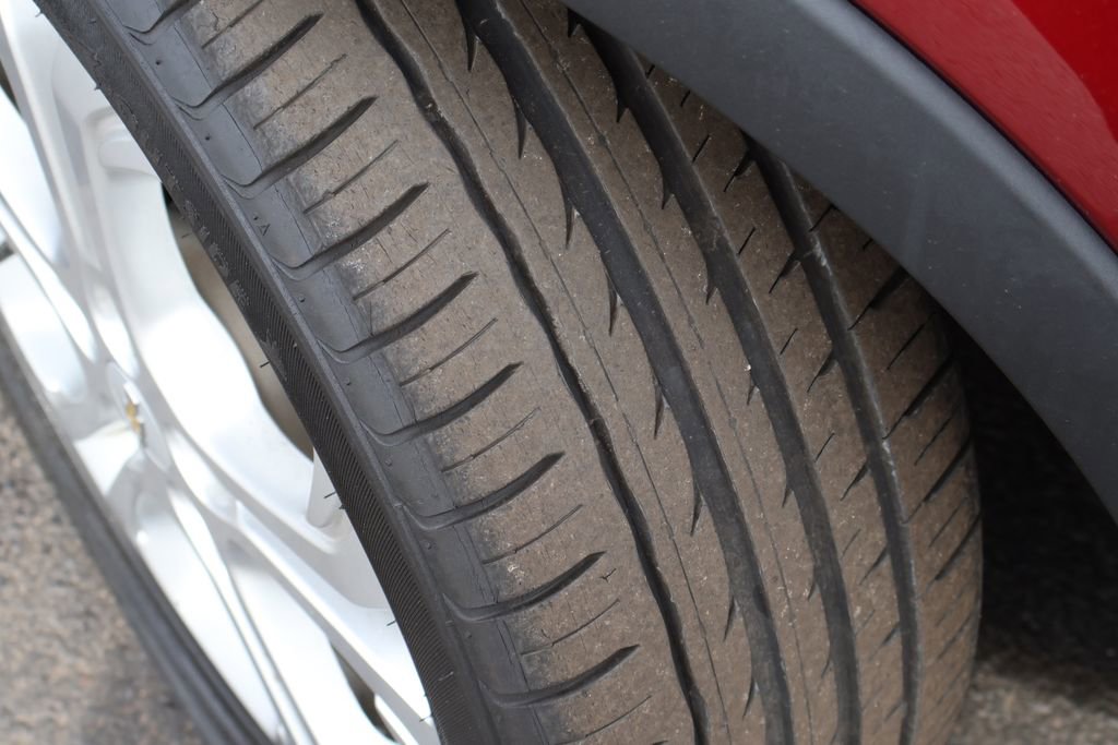 Used 2021 Chevrolet Bolt LT image 12