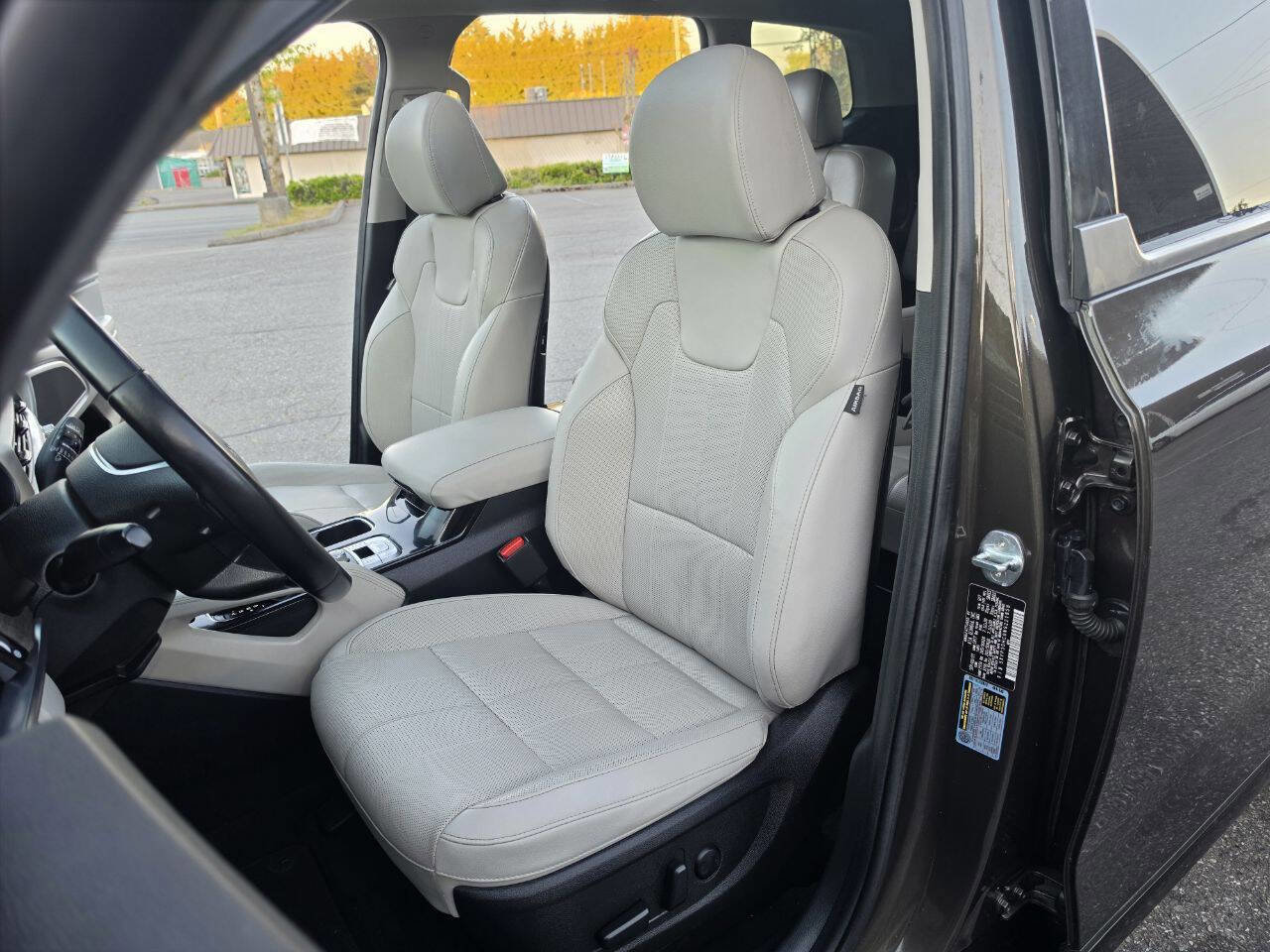 Used 2022 Kia Telluride EX w/ EX Premium Package AWD/4WD image 45