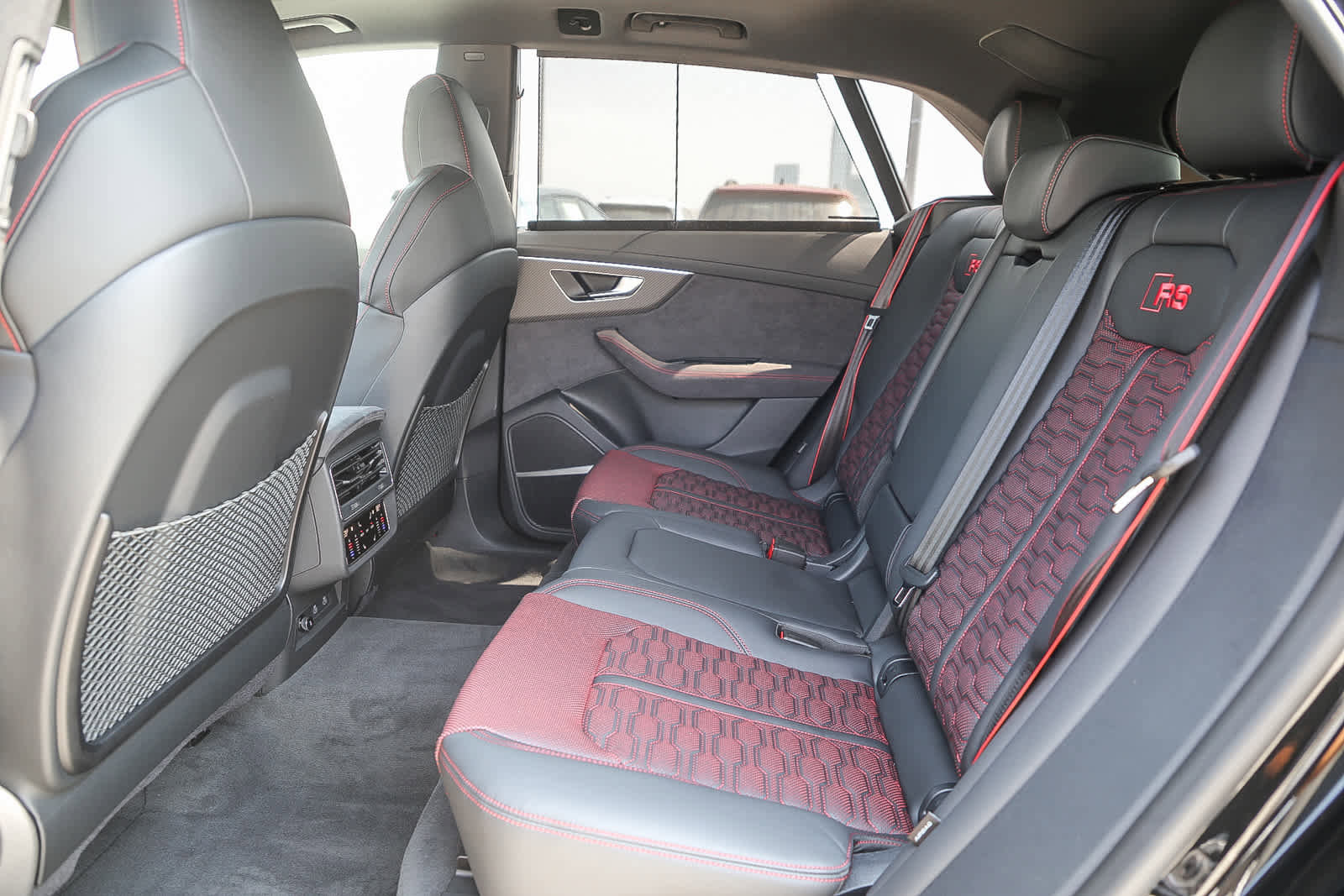 New 2025 Audi RS Q8 performance image 21