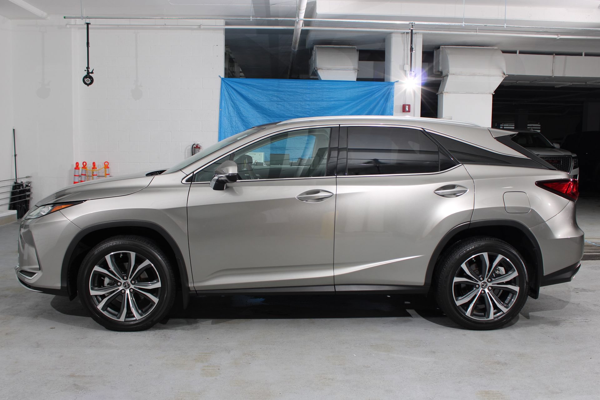 Used 2022 Lexus RX 350 FWD w/ Premium Package image 3