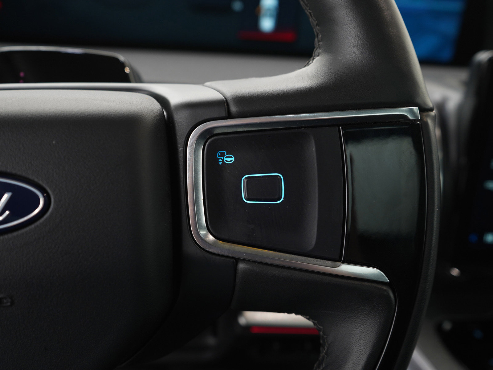 Used 2025 Ford Expedition Platinum AWD/4WD image 33