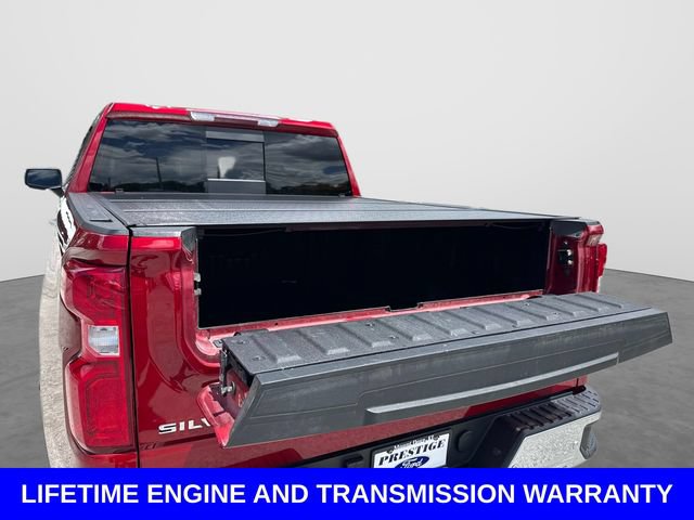 Used 2023 Chevrolet Silverado 1500 LTZ AWD/4WD image 13