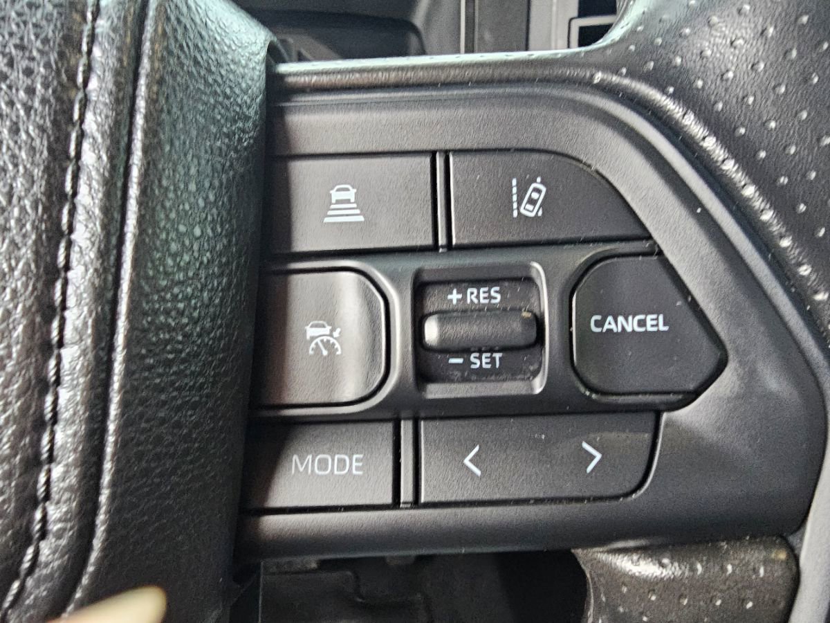 Used 2025 Toyota Tundra SR image 32