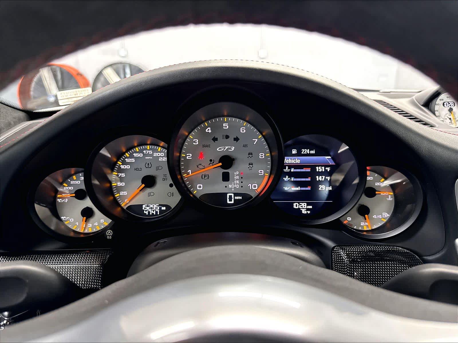 Used 2015 Porsche 911 GT3 RWD image 22