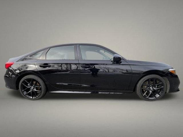Used 2023 Honda Civic Sport image 6