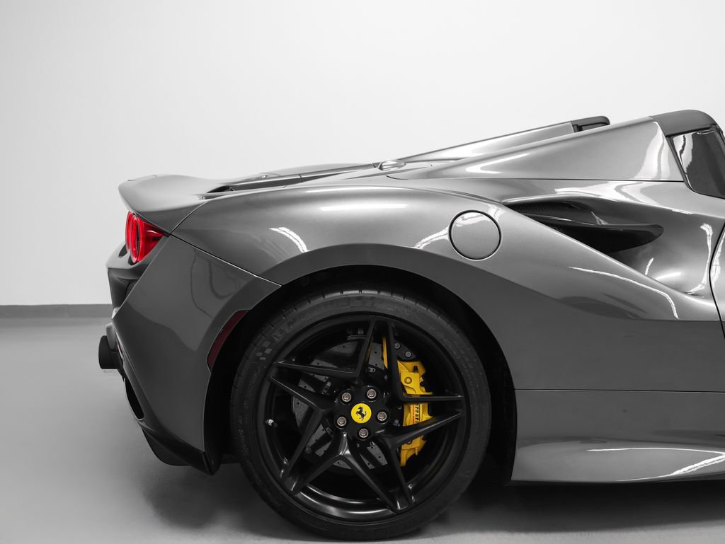 Certified 2022 Ferrari F8 Tributo RWD image 36