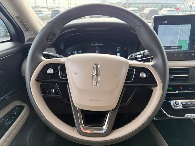 Certified 2024 Lincoln Corsair AWD w/ Equipment Group 101A image 18