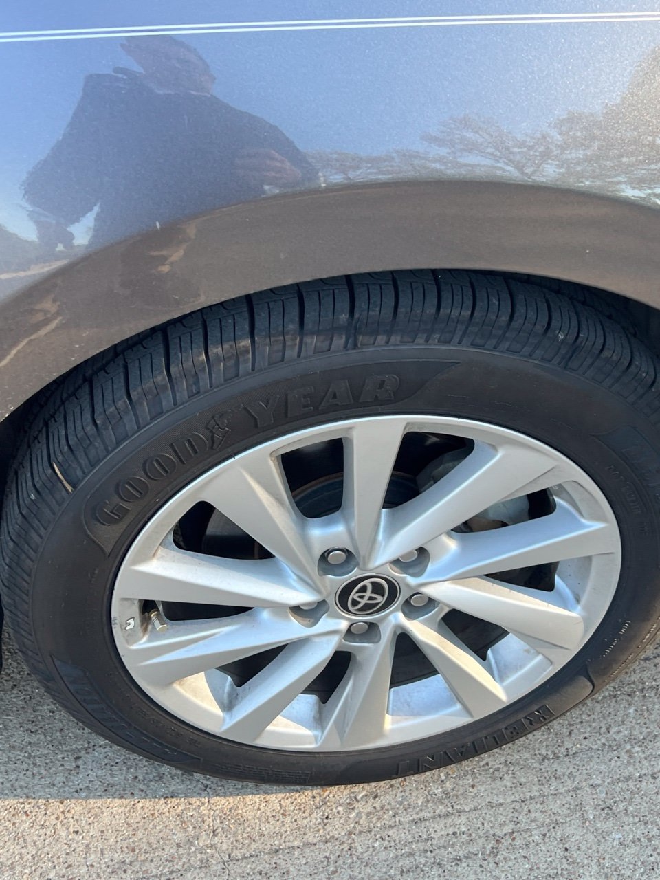 Used 2021 Toyota Camry LE FWD image 8