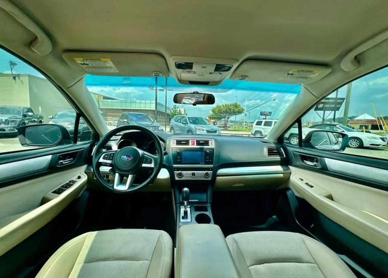 Used 2017 Subaru Outback 2.5i Premium AWD/4WD image 7