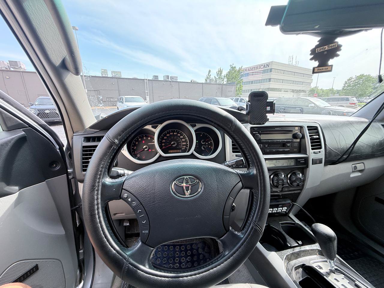 Used 2005 Toyota 4Runner Limited RWD image 13
