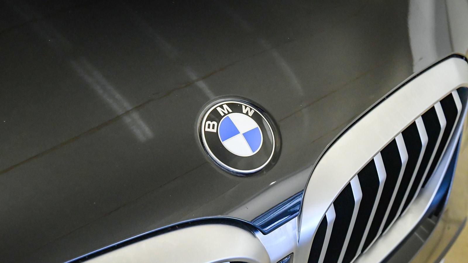 Certified 2023 BMW X3 sDrive30i w/ Convenience Package RWD image 8