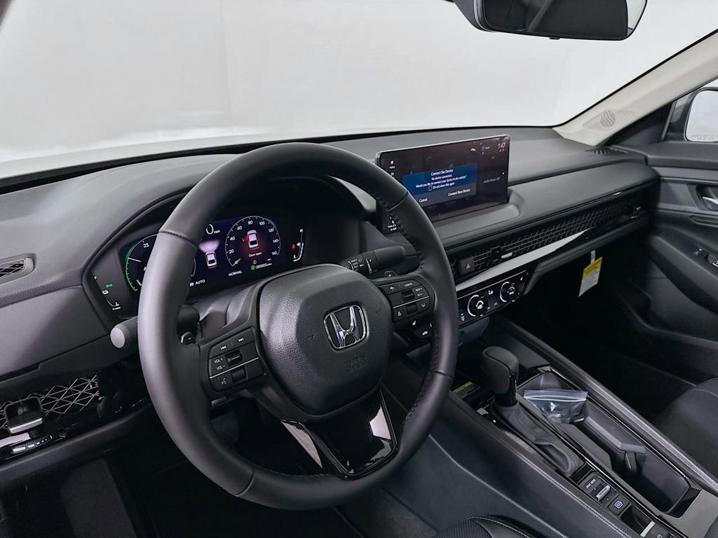 Certified 2025 Honda Accord EX-L image 10