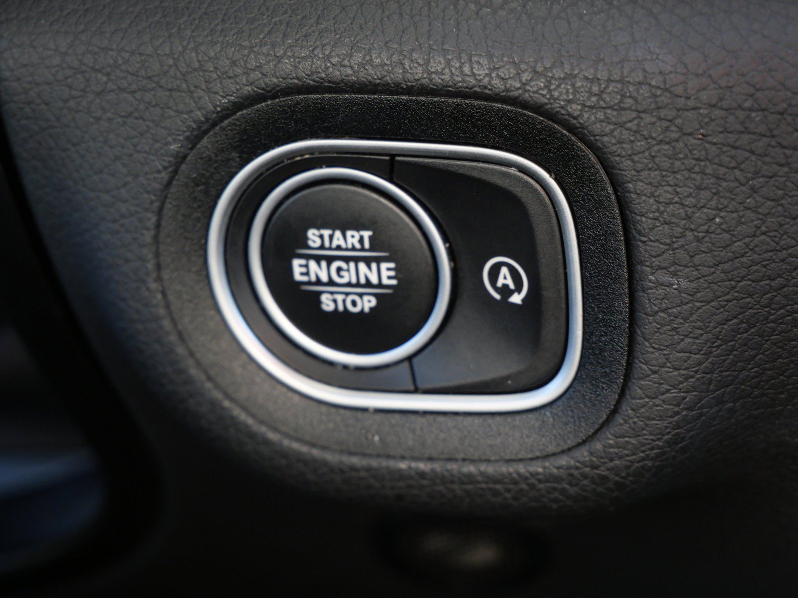 Used 2023 Mercedes-Benz GLS 450 4MATIC image 22