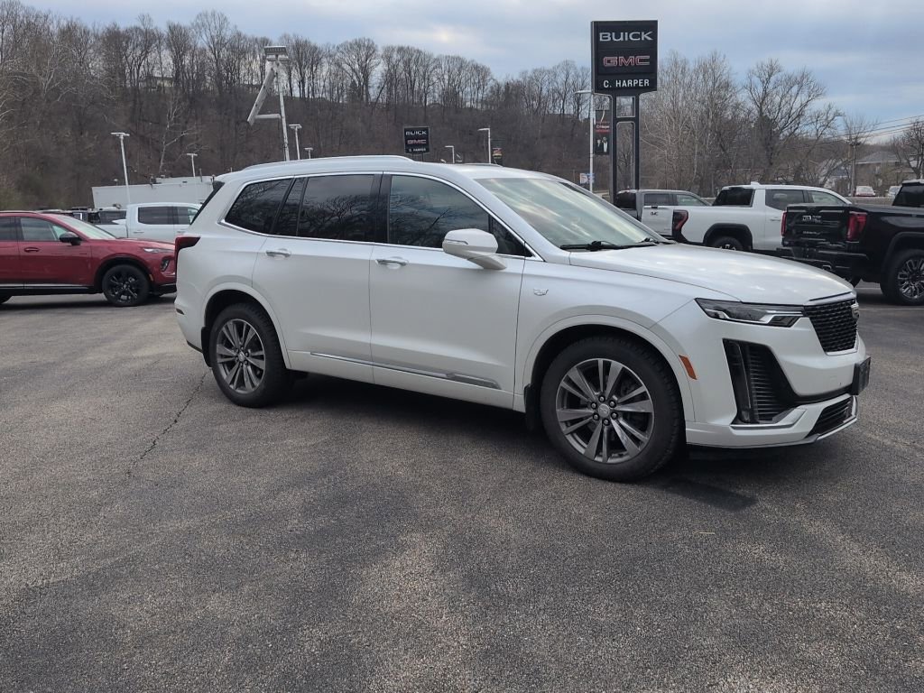 Used 2021 Cadillac XT6 Premium Luxury w/ LPO, Floor Liner Package image 3