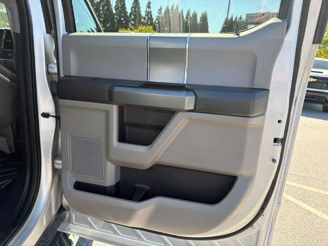 Used 2018 Ford F150 XLT w/ Equipment Group 302A Luxury AWD/4WD image 16