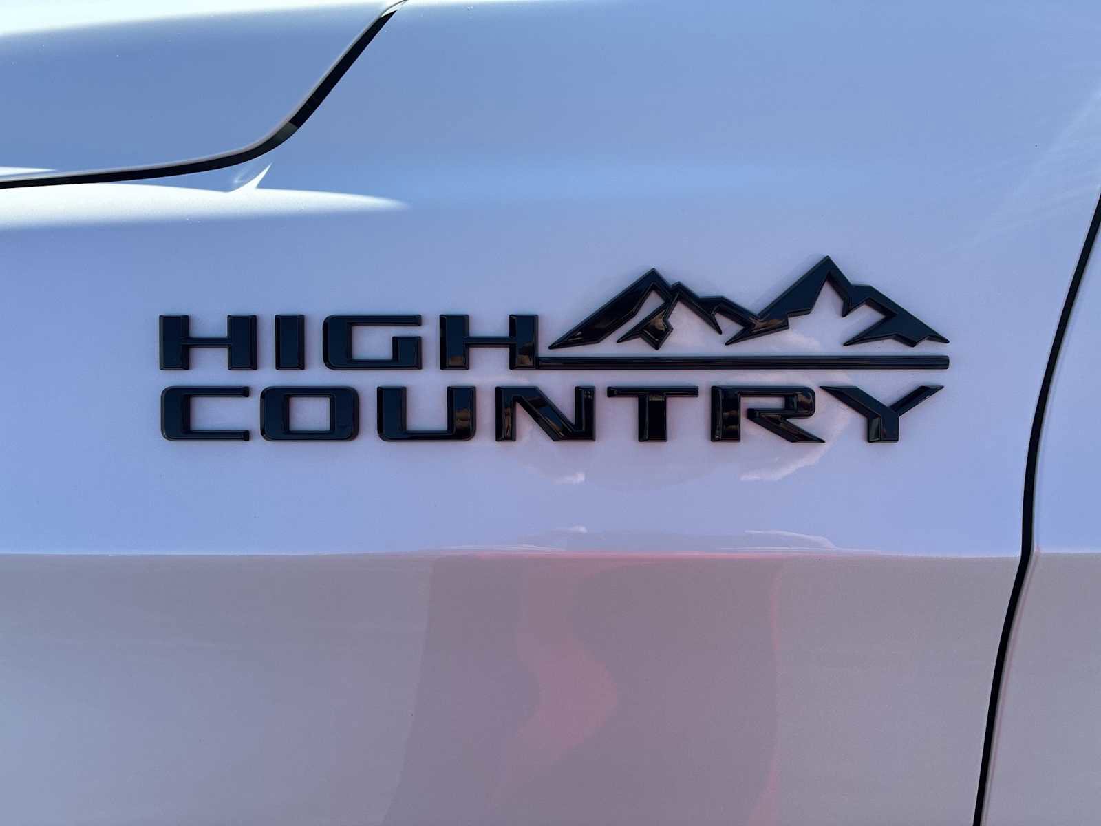 Used 2023 Chevrolet Tahoe High Country image 32