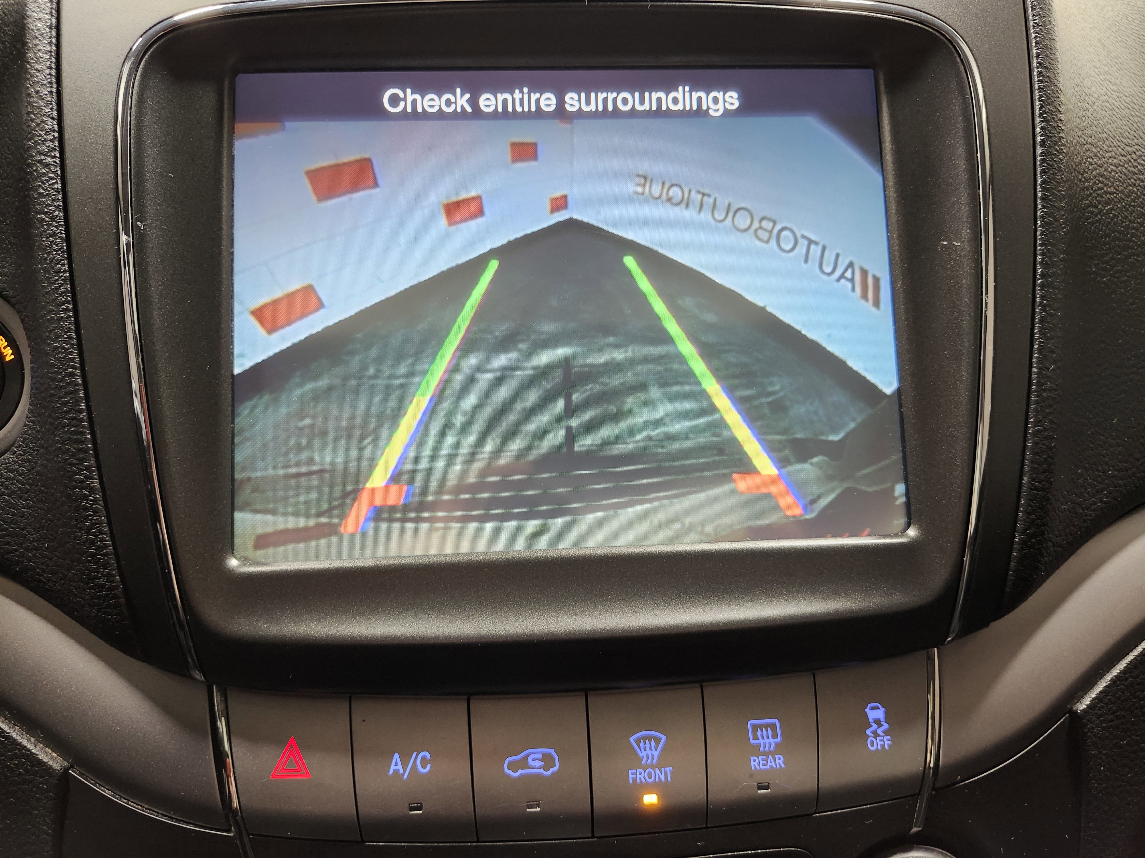 Used 2020 Dodge Journey Crossroad image 4