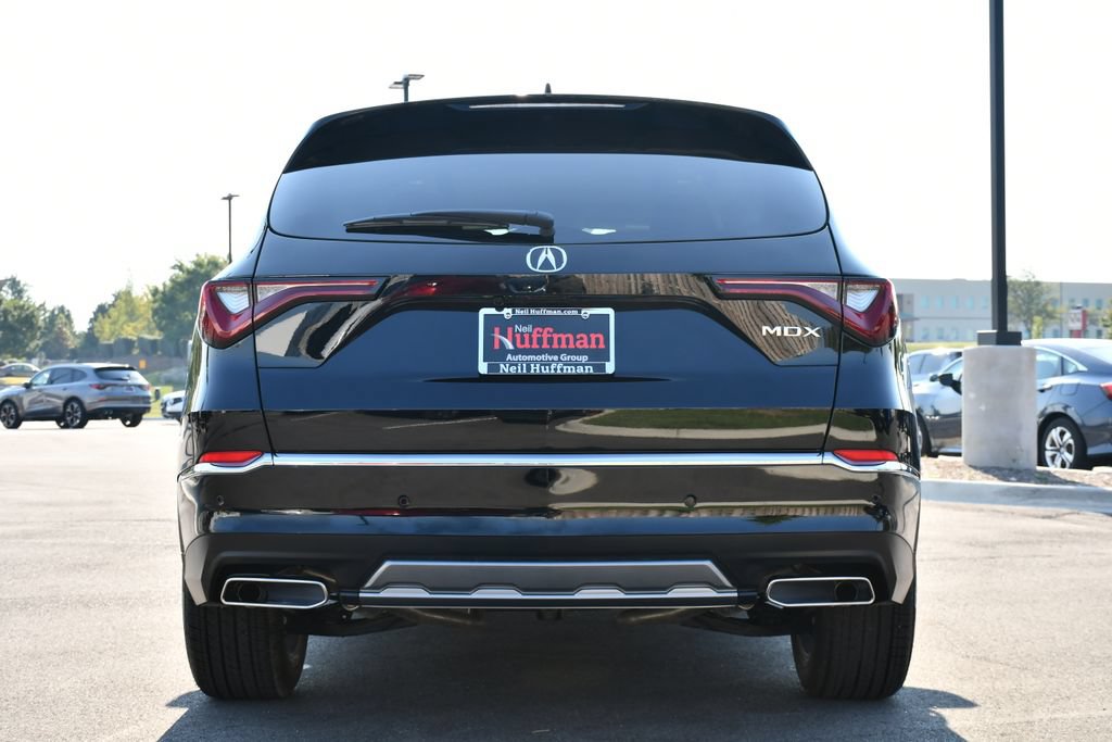 Certified 2026 Acura MDX w/ Technology Package FWD image 8