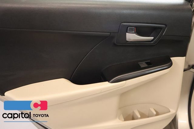 Used 2013 Toyota Camry LE FWD image 27