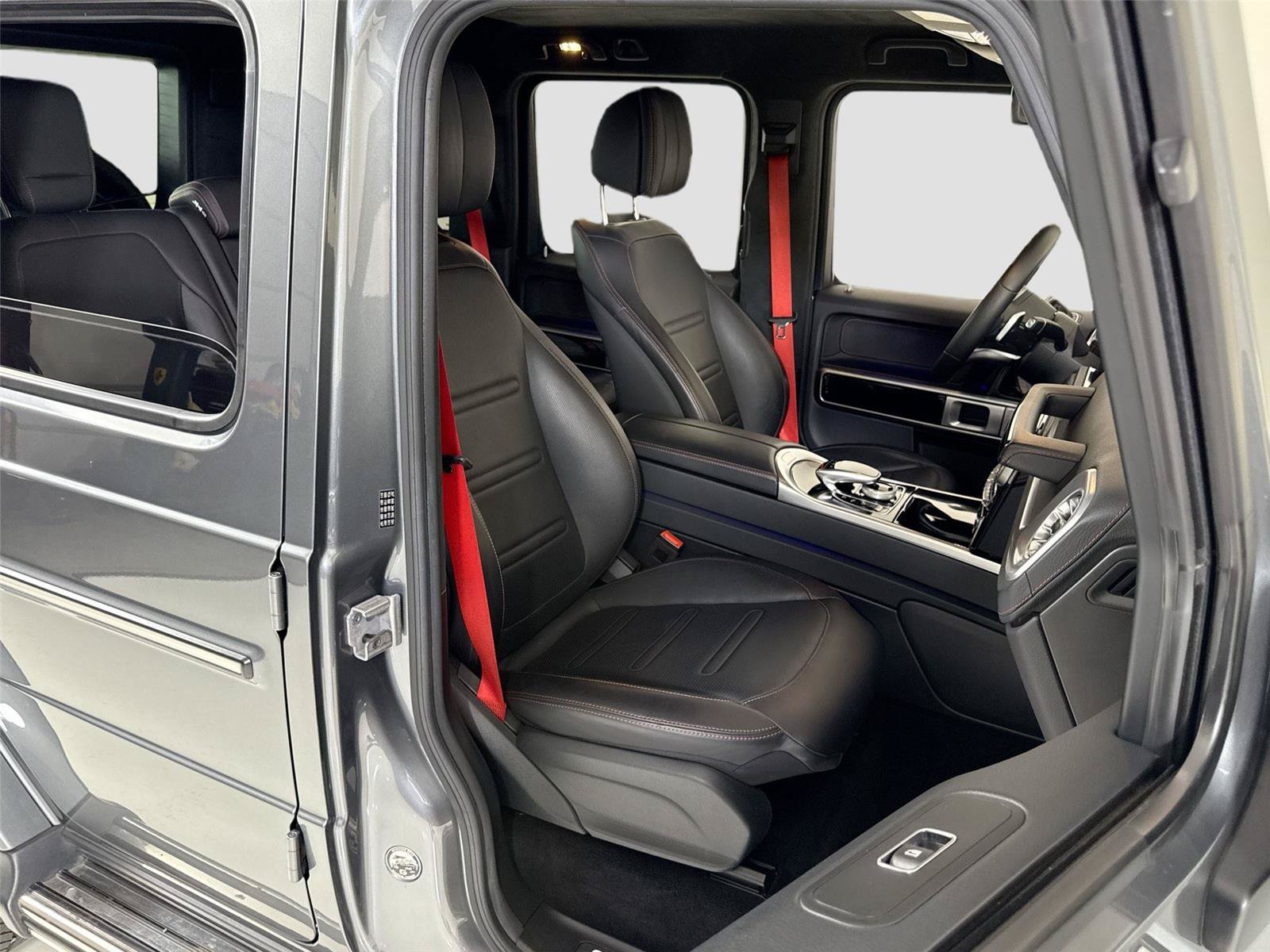 Used 2020 Mercedes-Benz G 550 image 31