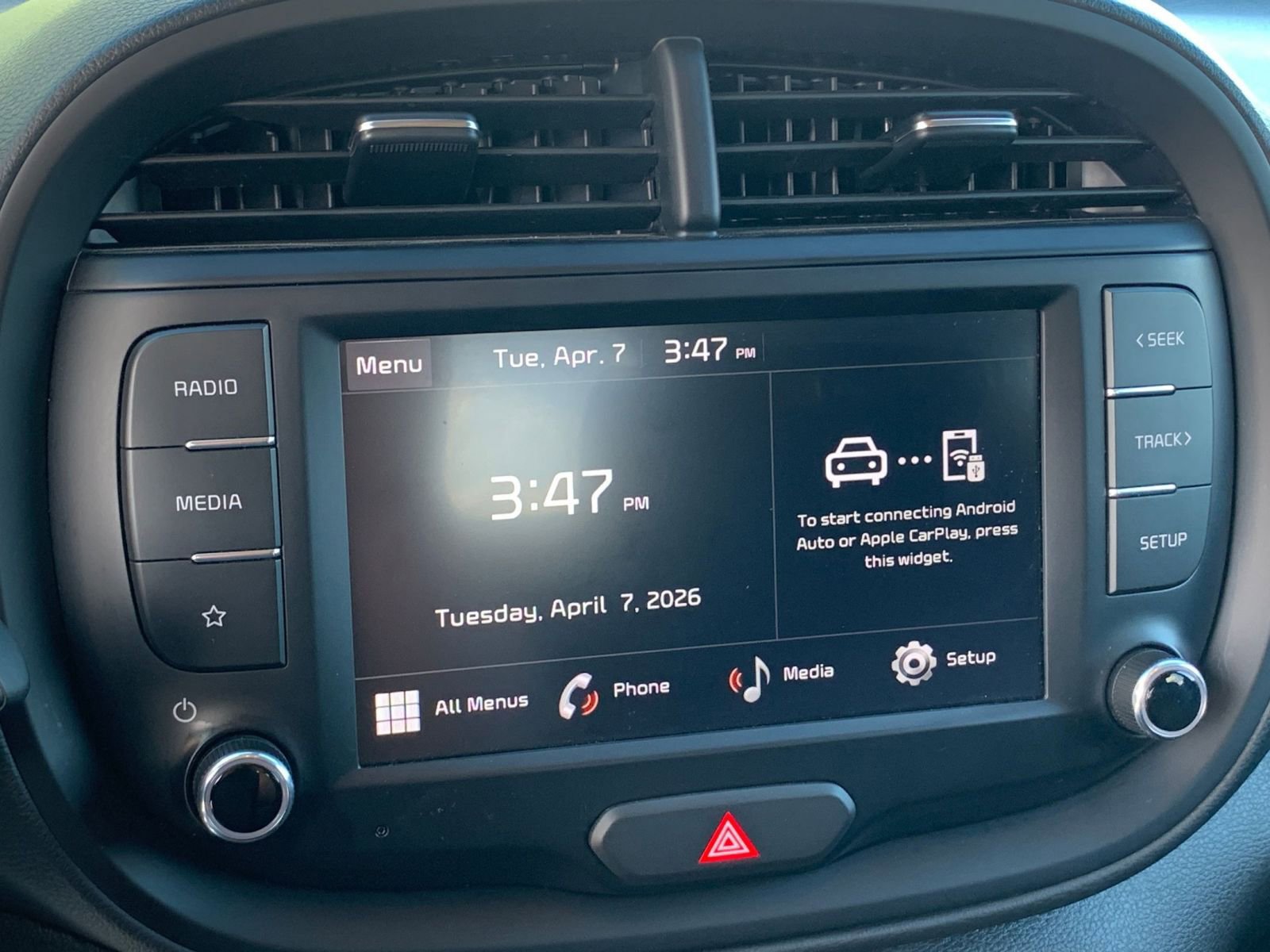 Used 2025 Kia Soul LX w/ LX Technology Package image 20