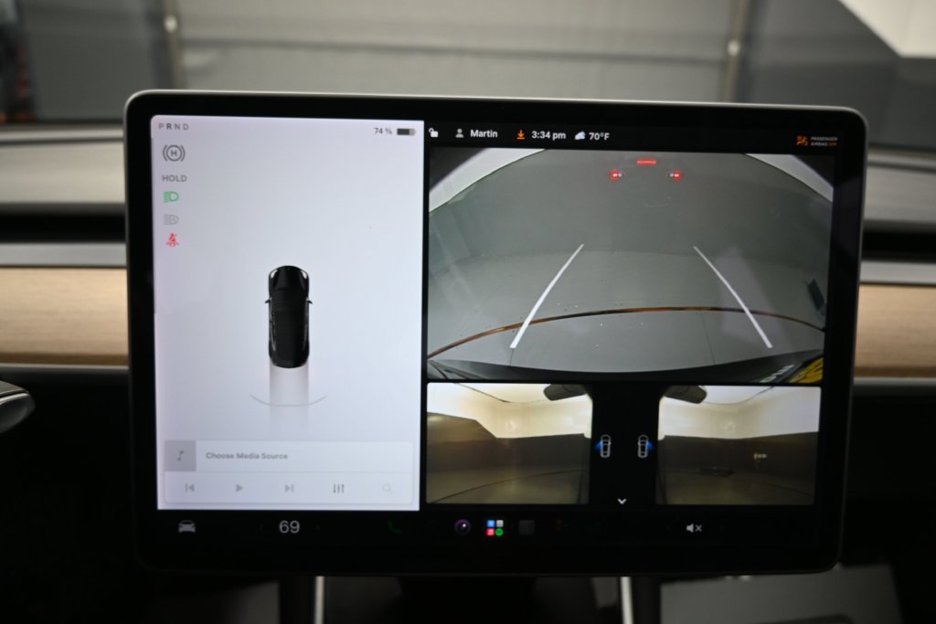 Used 2018 Tesla Model 3 Mid Range RWD image 6